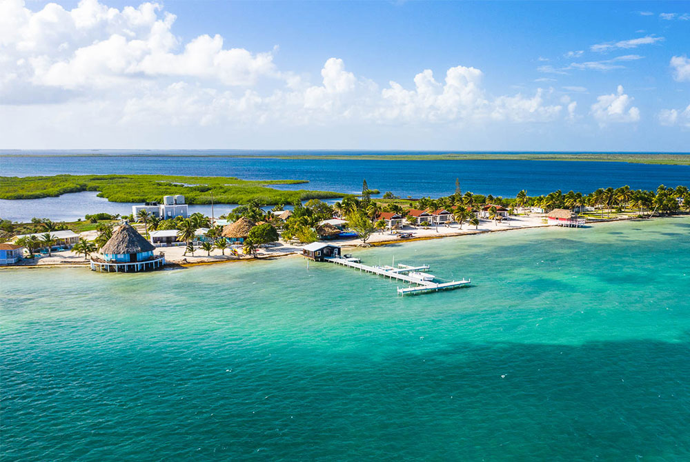 Blackbird-Caye-Resort